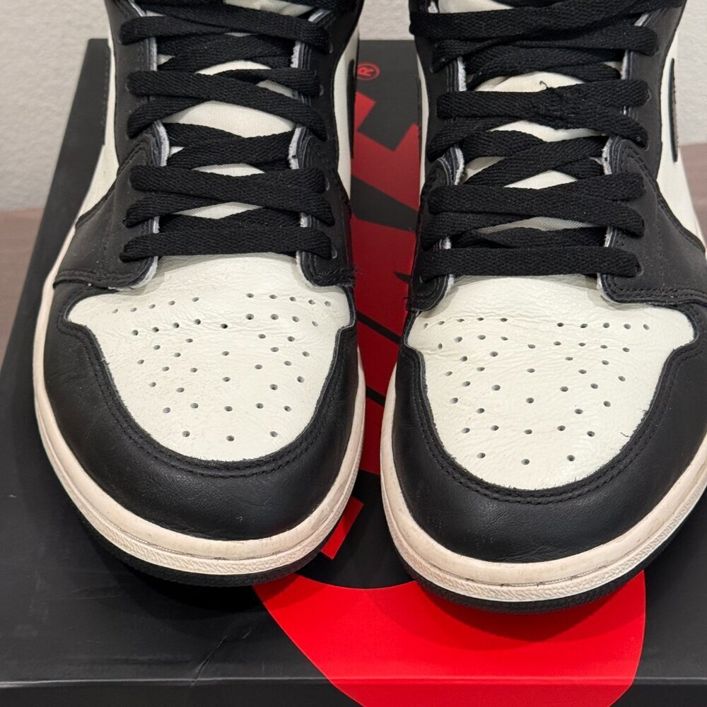 Jordan 1 Retro OG High Dark Mocha Men's Sneakers - Picture 4 of 7